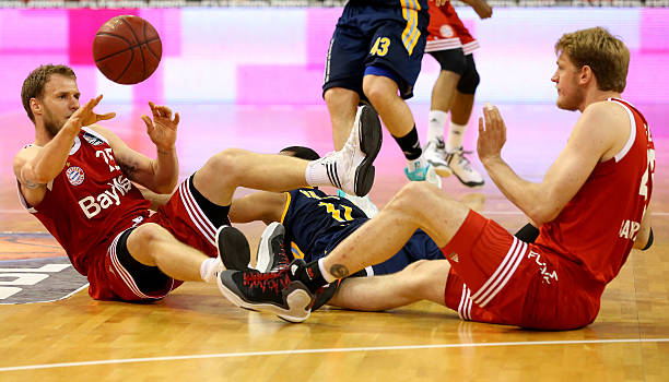 的三分球 的三分球