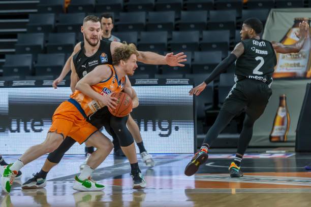 背景与影响 背景与影响